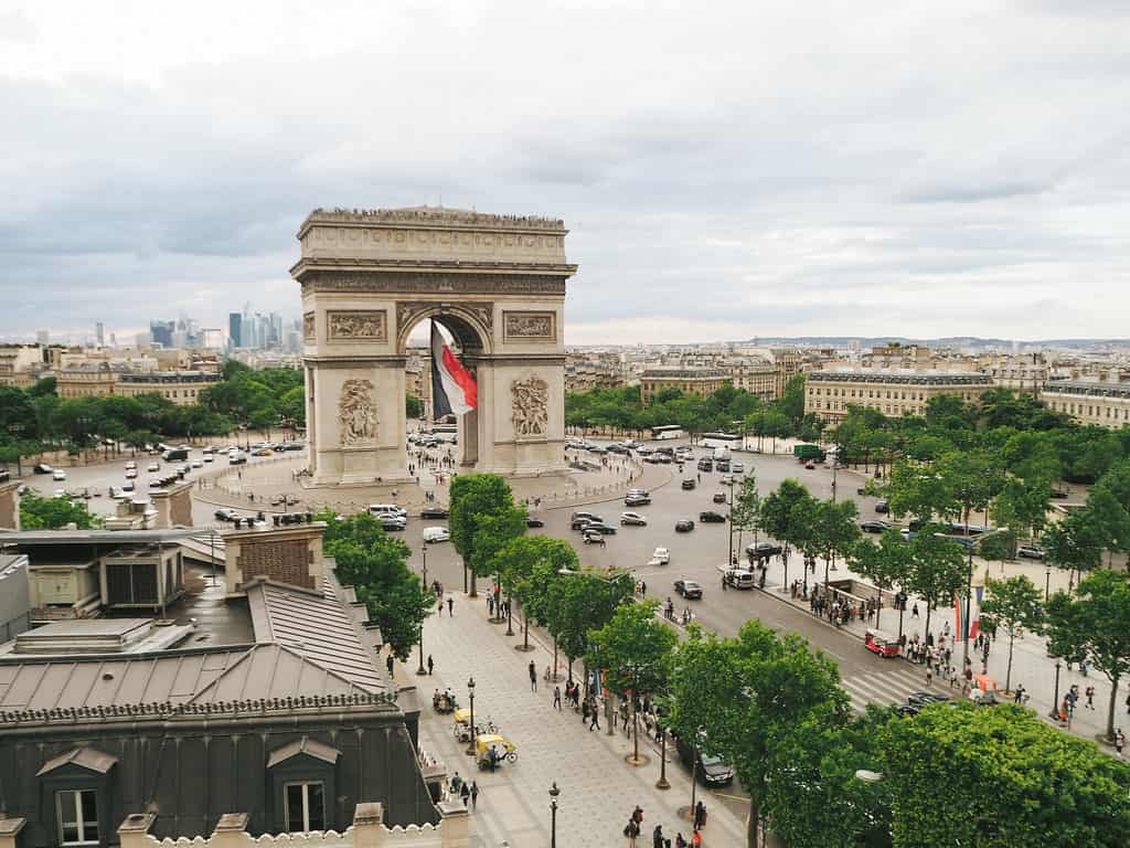 11 Best tourist spots in Paris city to visit in 2024